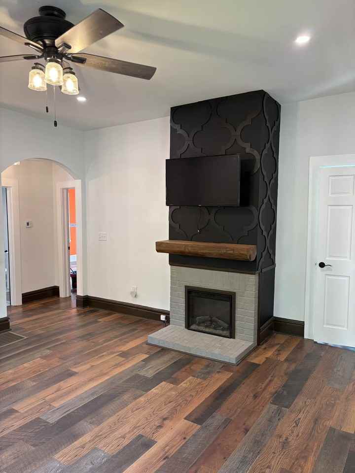 53 Lincoln Ave W - Photo 3 of 20