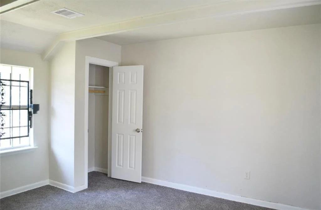 2514 Lynnfield St - Photo 6 of 11