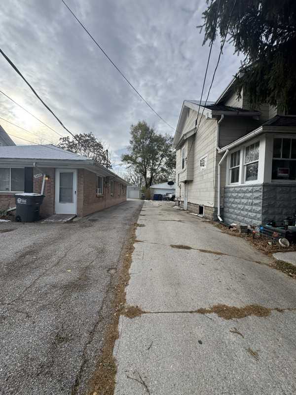 3408 E Manhattan Blvd #B - Photo 2 of 10