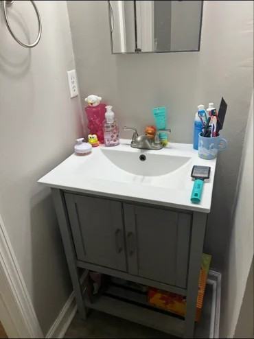 1345 Airport Dr - Photo 7 of 14