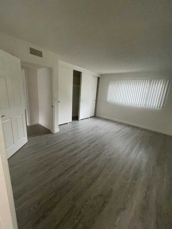 781 Amigos Way - Photo 7 of 24