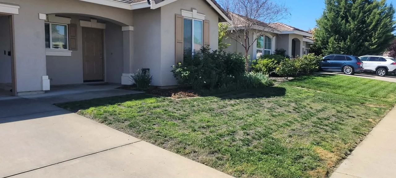 4711 Spyglass Dr - Photo 2 of 12