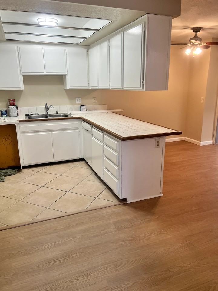 3352 Oakhurst Ave #6 - Photo 4 of 5