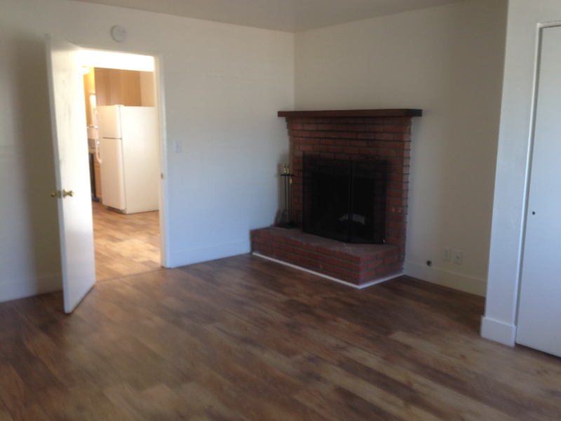 298 Ramona Dr - Photo 6 of 8