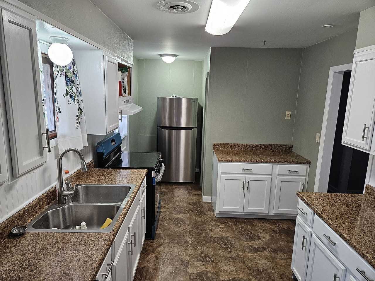 5140 Kindred Ave - Photo 7 of 8