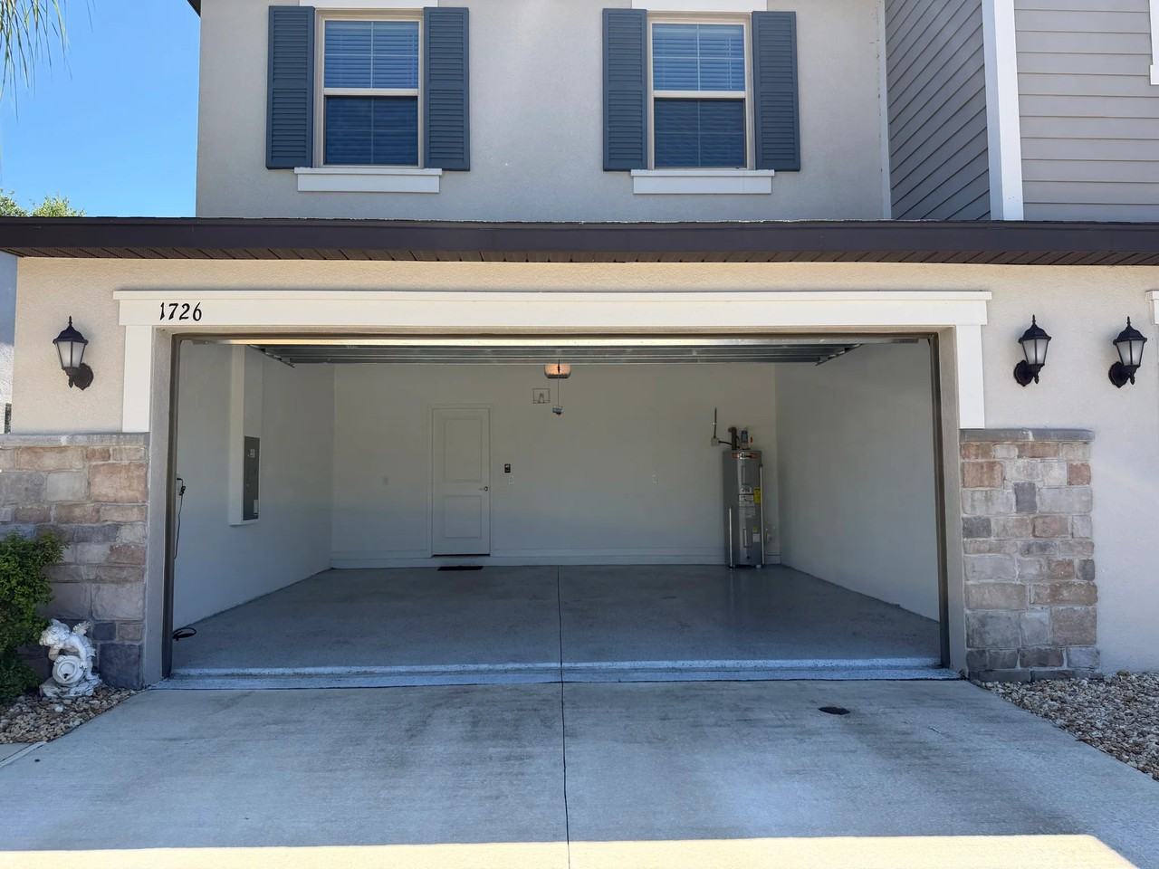 1726 Roseville St - Photo 2 of 20