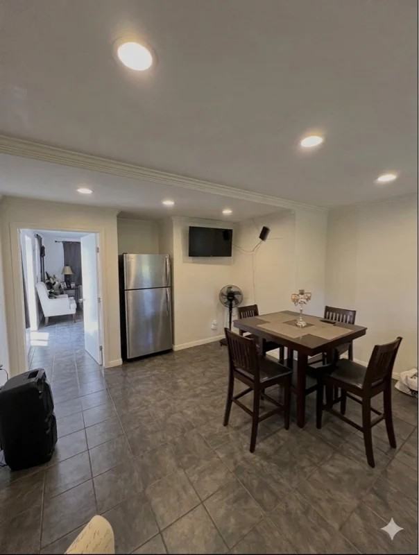 2500 Fallon Rd #2 - Photo 2 of 3