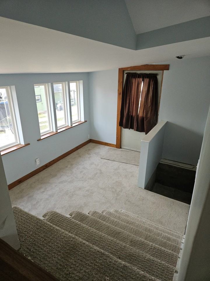 14 Parker Ave - Photo 3 of 9