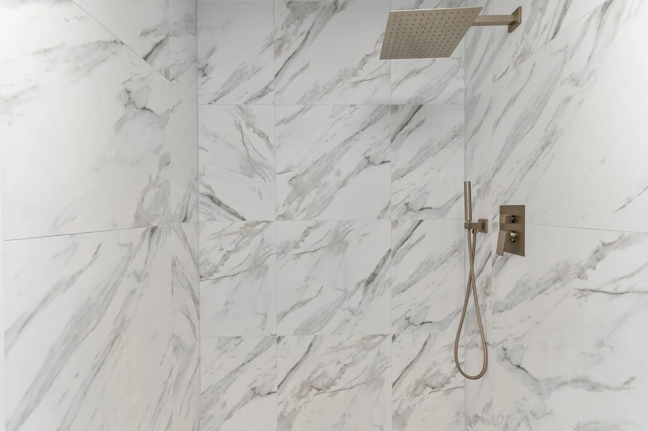 2414 Lime Tree Dr - Photo 3 of 19