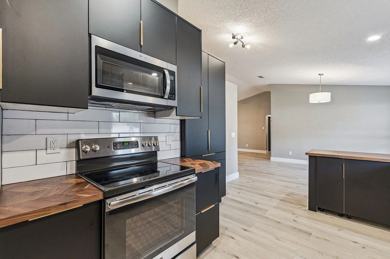 2414 Lime Tree Dr - Photo 5 of 19