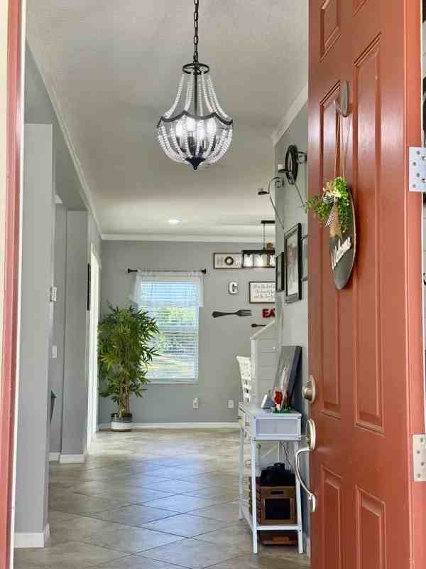 5008 Mission Park Ln - Photo 3 of 25