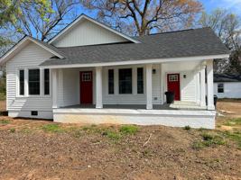 featured image of 2020 Chapel Hill Rd