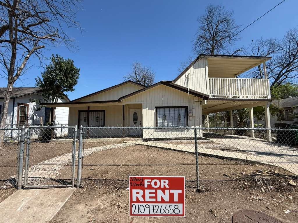 206 Southlawn Ave - Photo 2 of 14