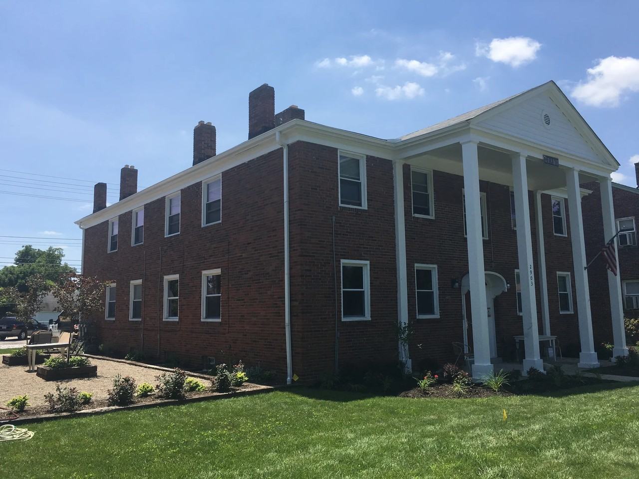 2903 Sullivant Ave #6 - Photo 2 of 19