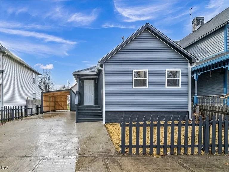 2160 Fulton Rd - Photo 2 of 20