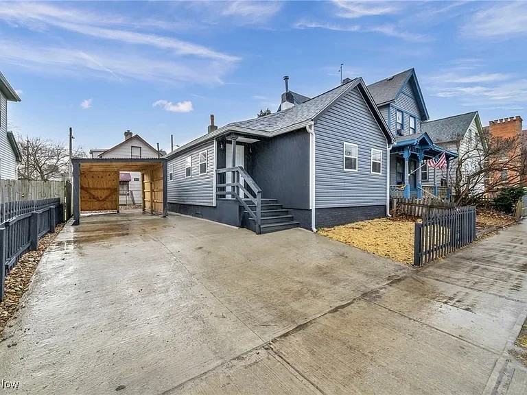 2160 Fulton Rd - Photo 3 of 20