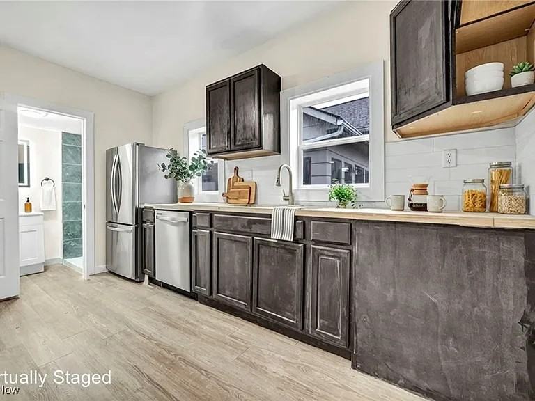 2160 Fulton Rd - Photo 5 of 20