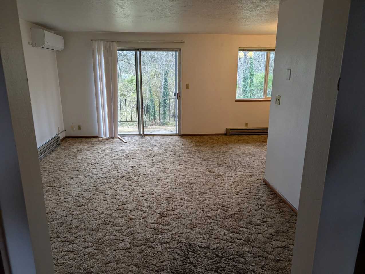 1118 Waller St Se #1118 - Photo 5 of 9