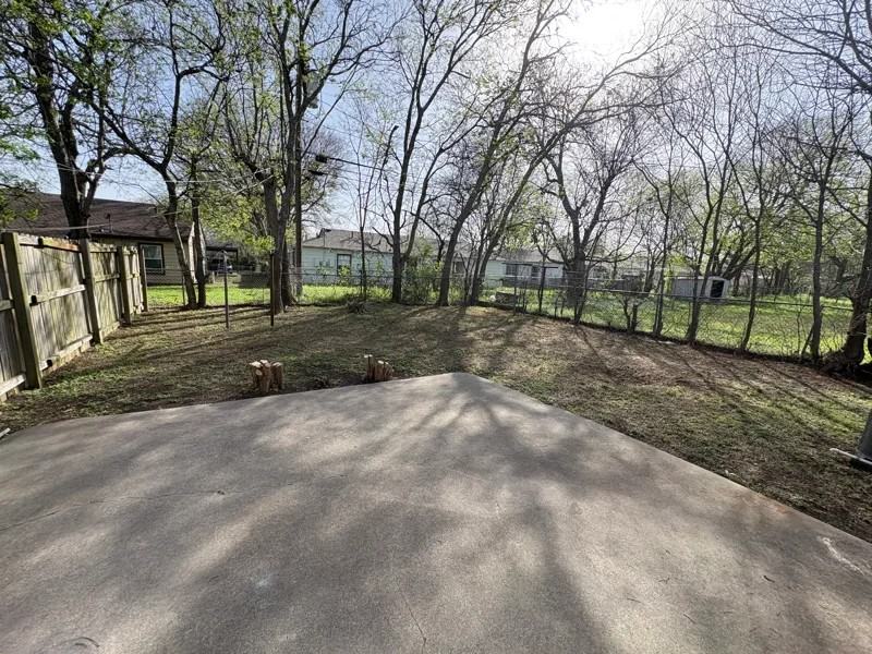 1906 Duncan Ave - Photo 5 of 7