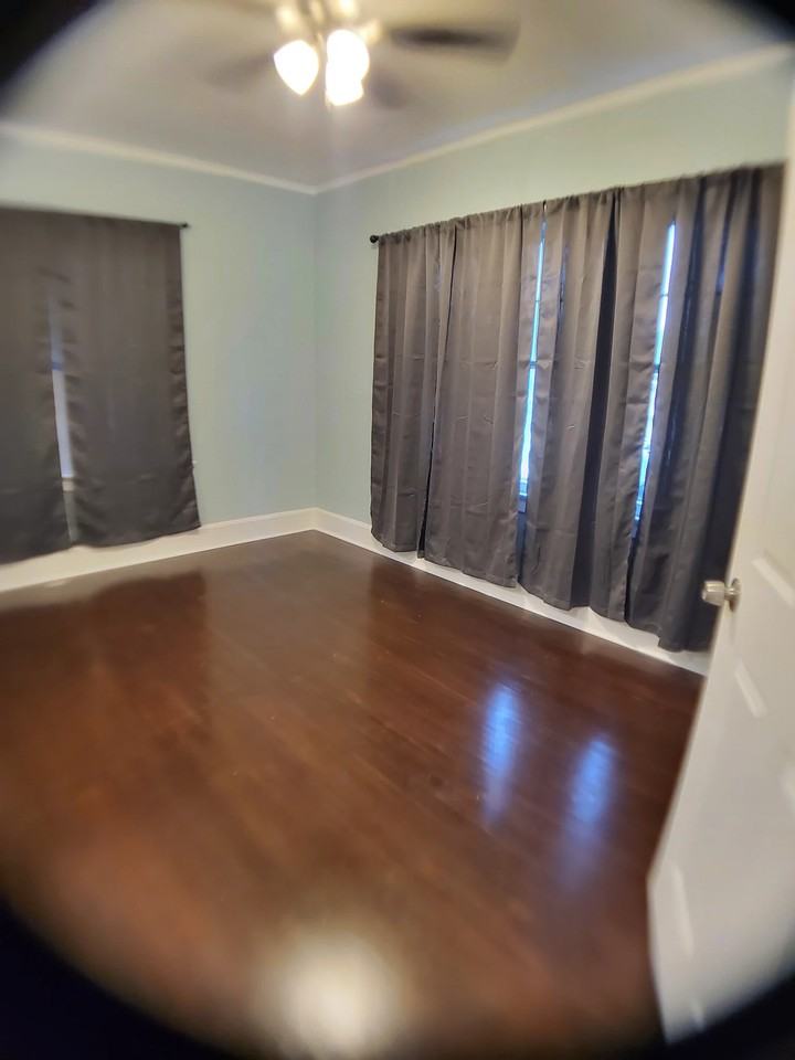 651 S Weinbach Ave - Photo 6 of 17