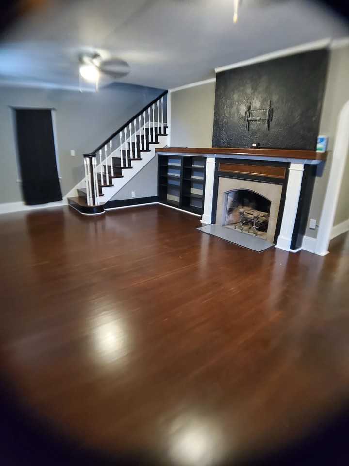 651 S Weinbach Ave - Photo 7 of 17