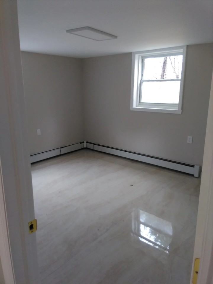 21 Ramapo Rd - Photo 6 of 20