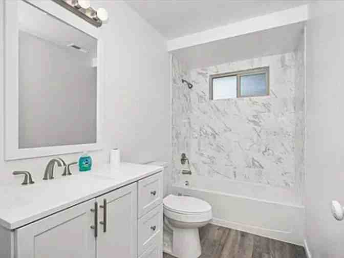 214 Walker Dr - Photo 3 of 7