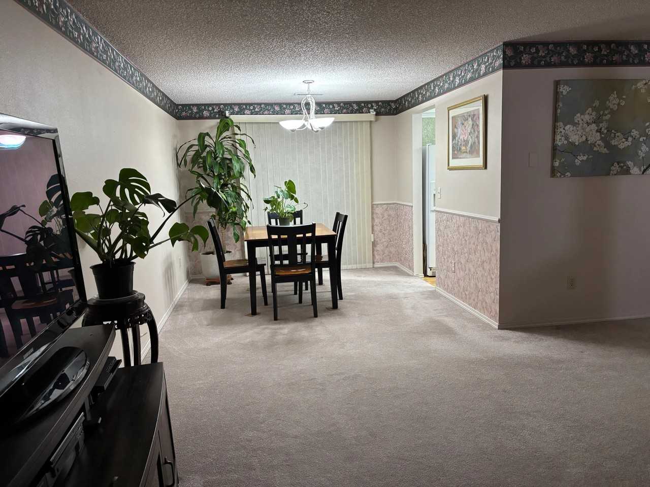 214 Walker Dr - Photo 5 of 7