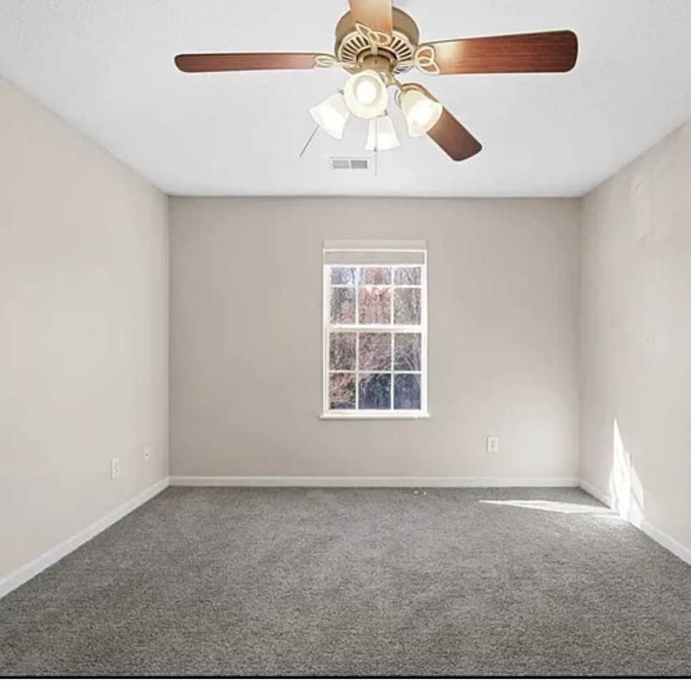 116 Cottage Lake Way - Photo 6 of 15