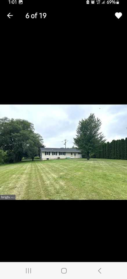 306 N Sandy Hill Rd - Photo 5 of 18