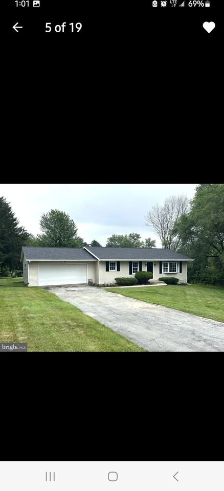 306 N Sandy Hill Rd - Photo 2 of 18