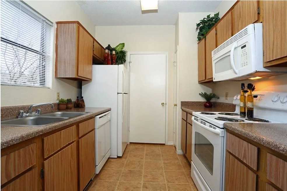 11316 Jollyville Rd #3003 - Photo 2 of 9