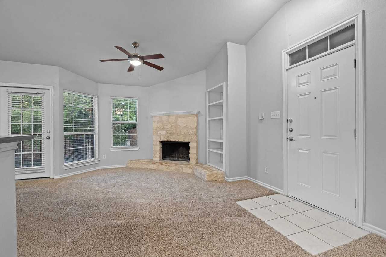 6804 N Capital Of Texas Hwy #524 - Photo 2 of 17