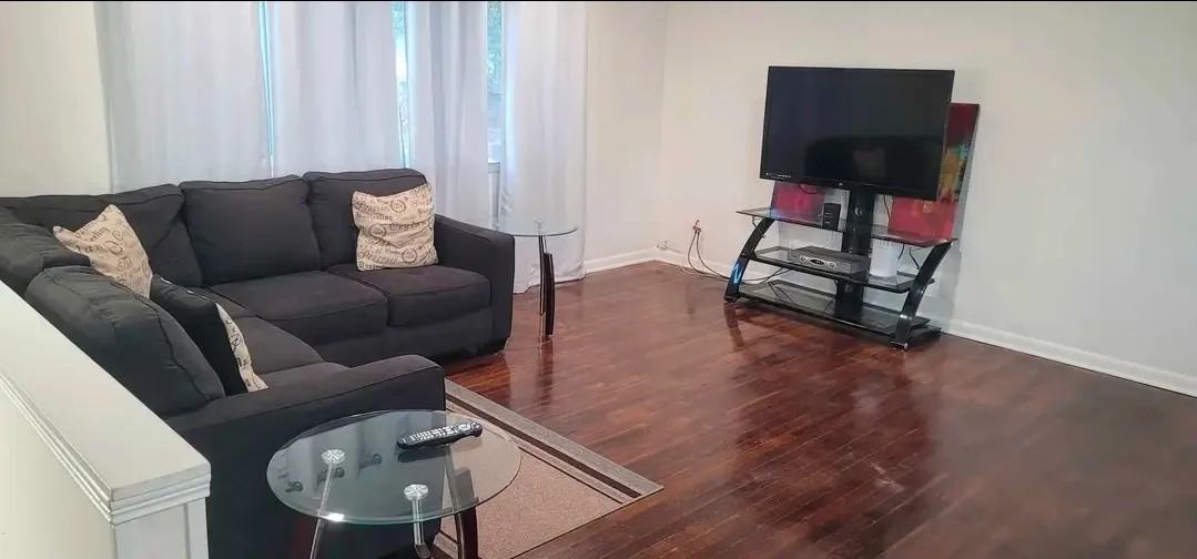 3504 Raintree Rd - Photo 3 of 6