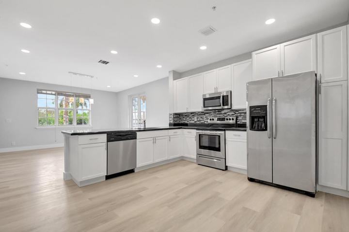 1635 N Federal Hwy - Photo 4 of 9