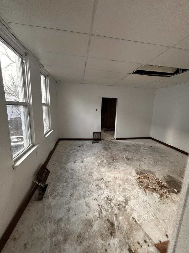 706 Cedar St - Photo 7 of 19