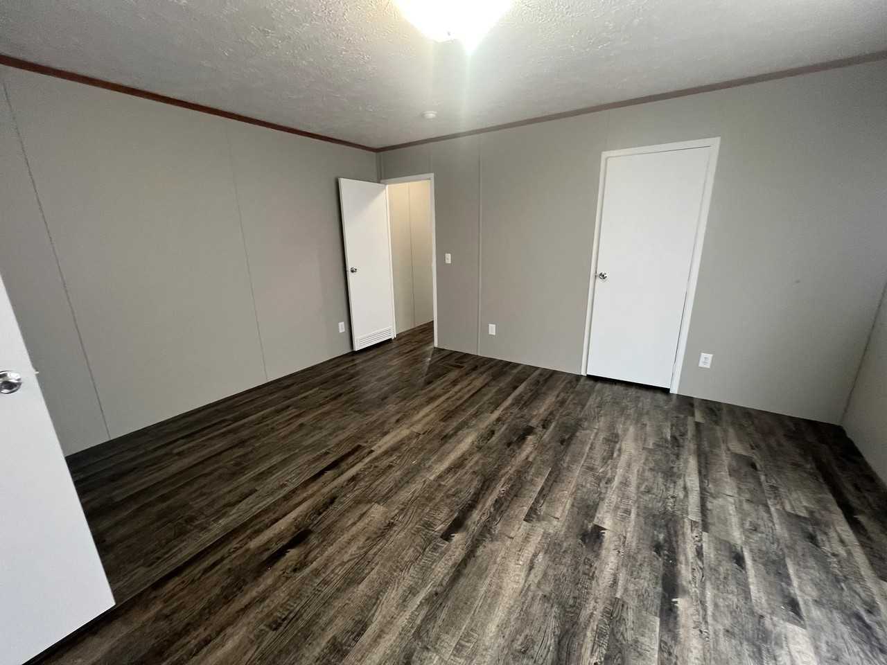 78 Peach St - Photo 7 of 14