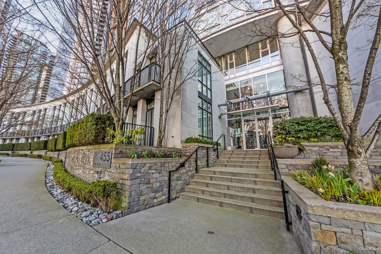 455 Beach Crescent #606 - Photo 4 of 38