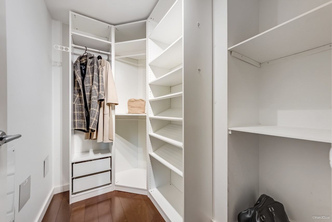 455 Beach Crescent #606 - Photo 7 of 38