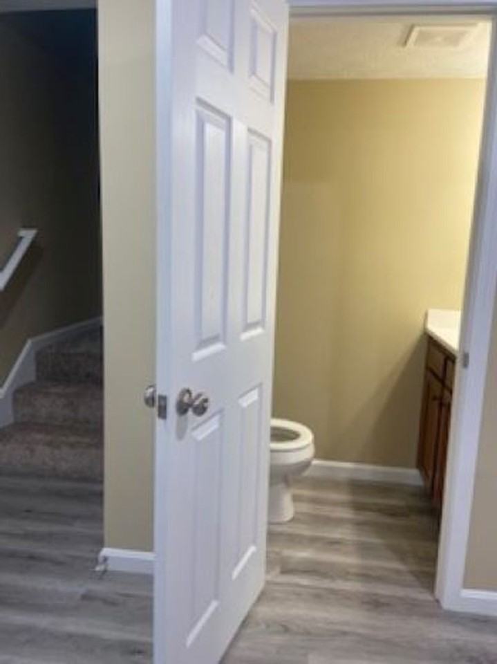 Pineview Dr - Photo 5 of 12