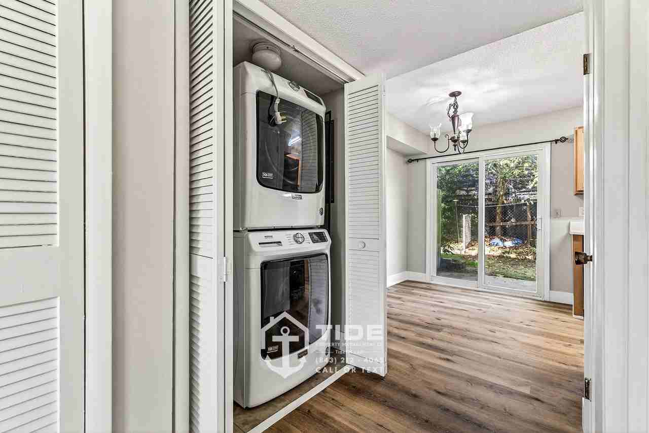 21 Rivers Point Row Apt 8e - Photo 7 of 25
