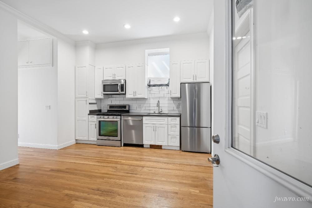 Mcallister Street & Baker Street - Photo 2 of 14