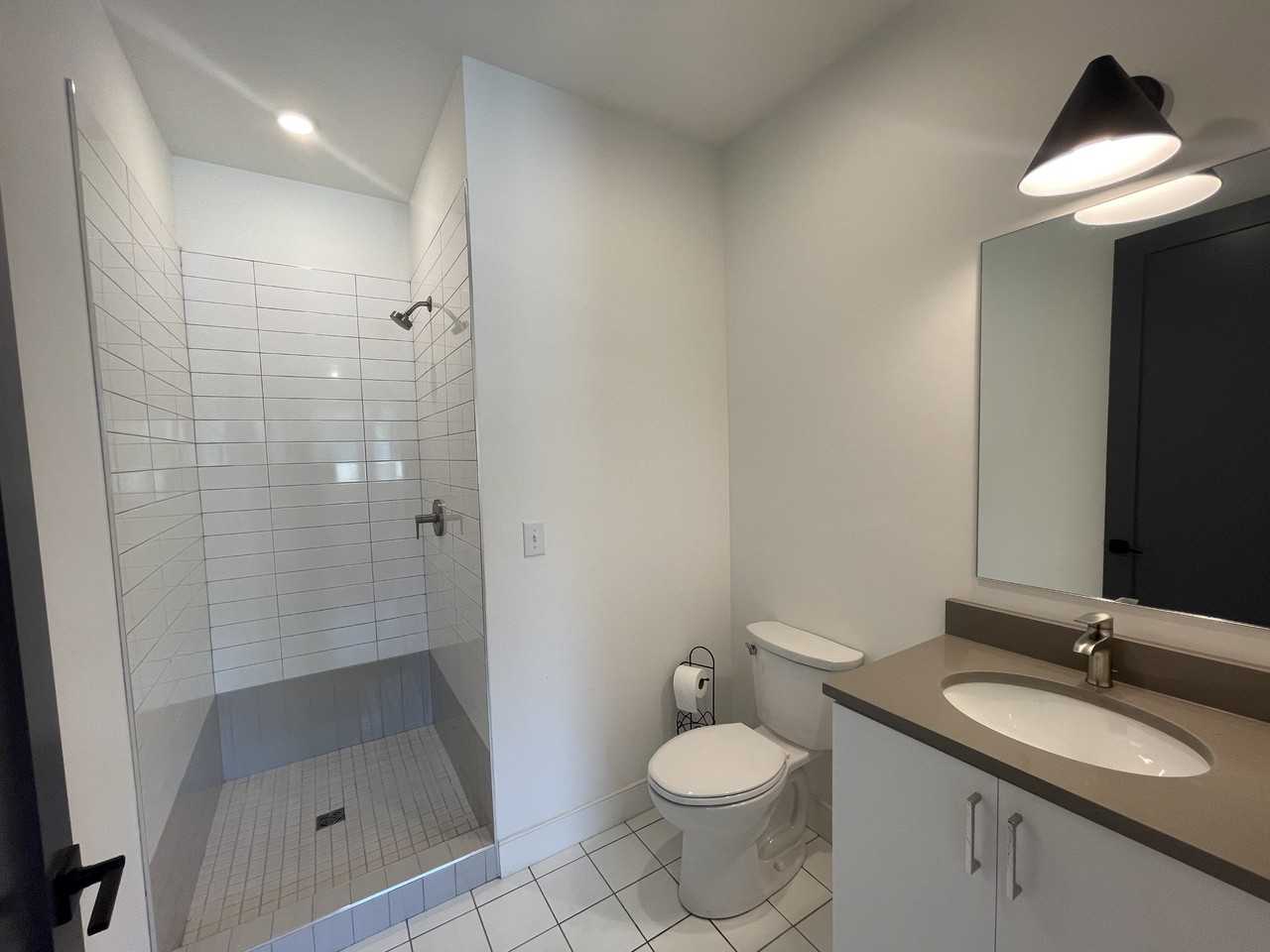 2347 Hosea L Williams Dr Se #8 - Photo 5 of 38