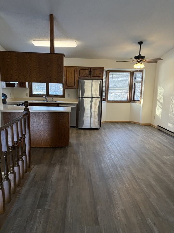 1020 Benedict Dr #NA - Photo 3 of 9