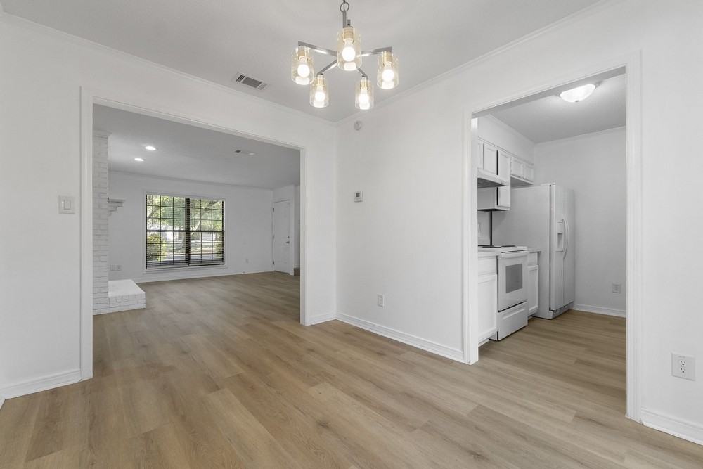 3356 Colonial Oaks Dr #9B - Photo 6 of 10