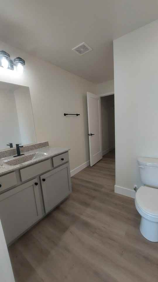 503 Eagle St #503 - Photo 7 of 14