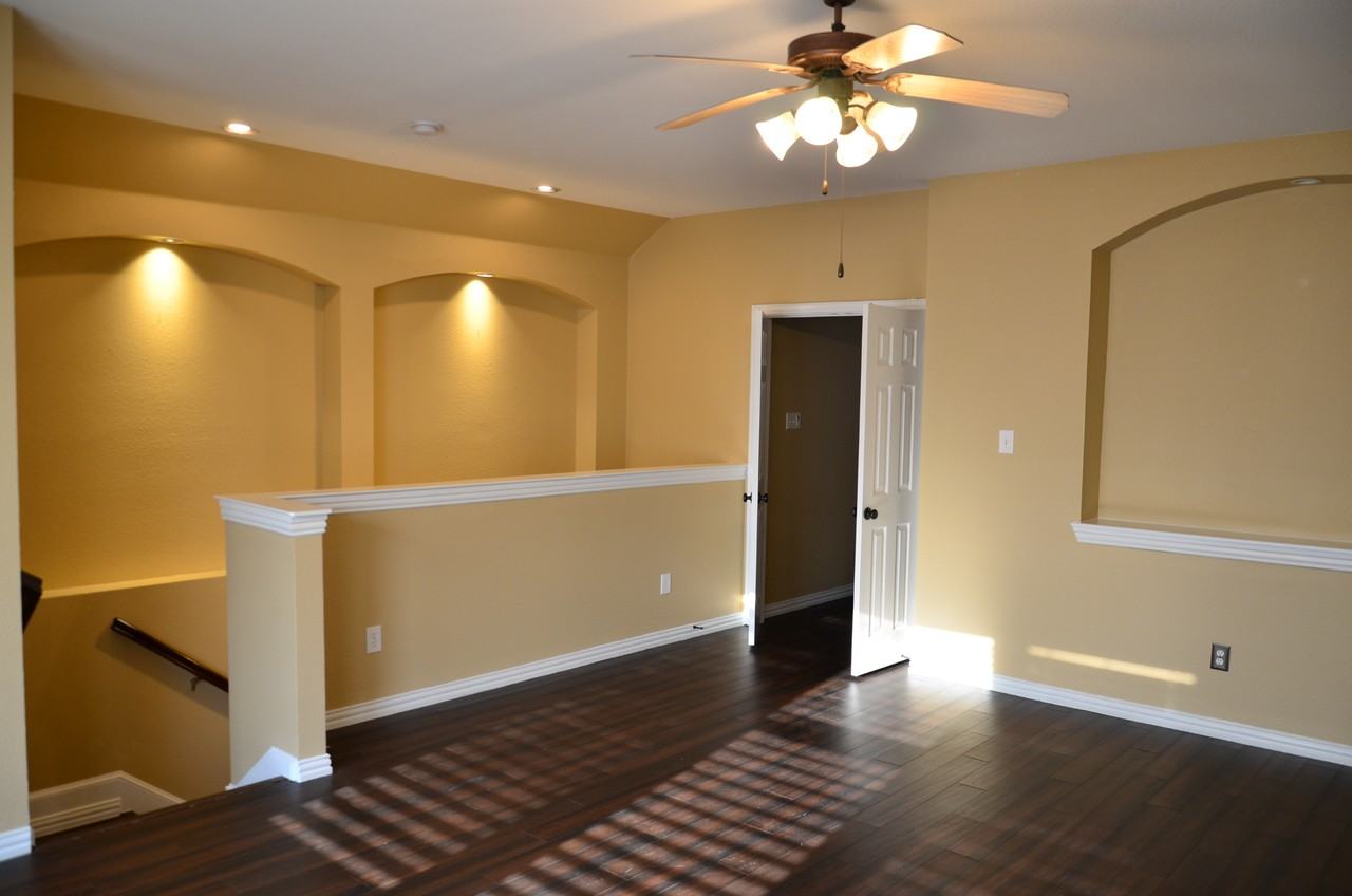 10133 Sanden Dr #NA - Photo 2 of 13