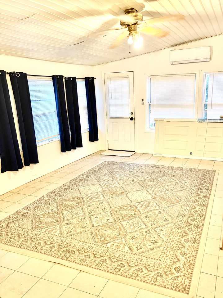 207 Overman St #NA - Photo 5 of 8