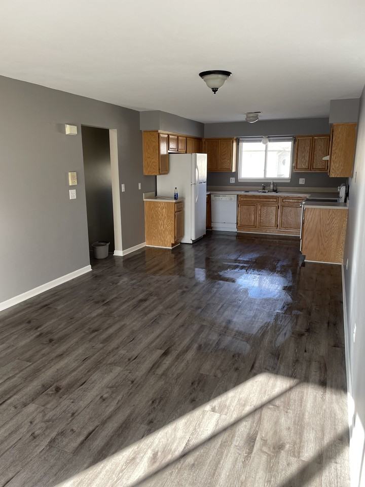 30266 Wedgewood Cir #NA - Photo 3 of 9