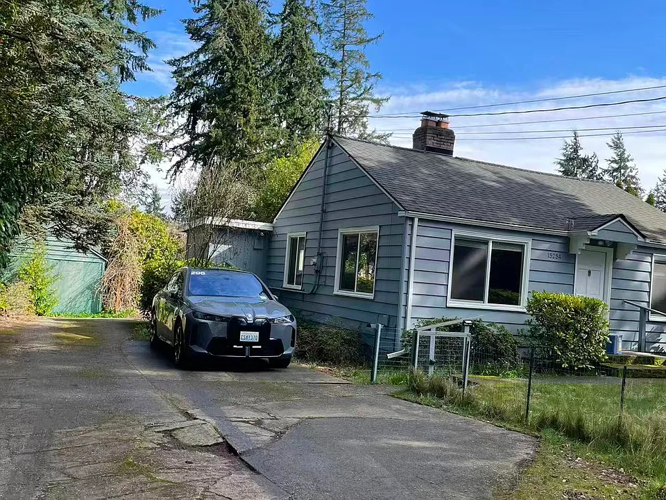 15254 Dayton Ave N #NA - Photo 4 of 18